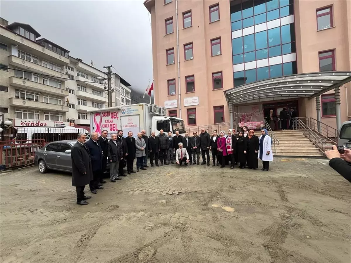 Trabzon\'da mobil mamografi aracı kanser taramalarına hizmet verecek