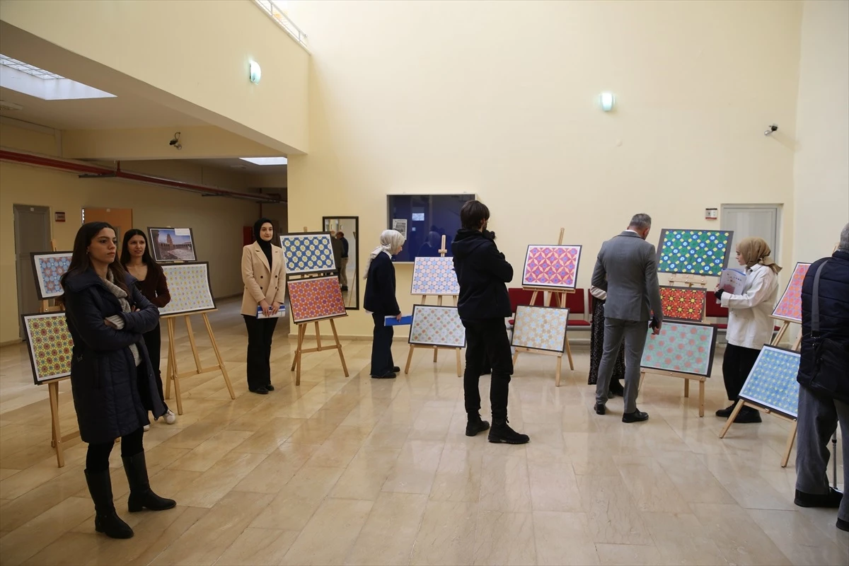 Muş Alparslan Üniversitesi\'nde İslami Geometrik Süslemeler Sergisi Açıldı