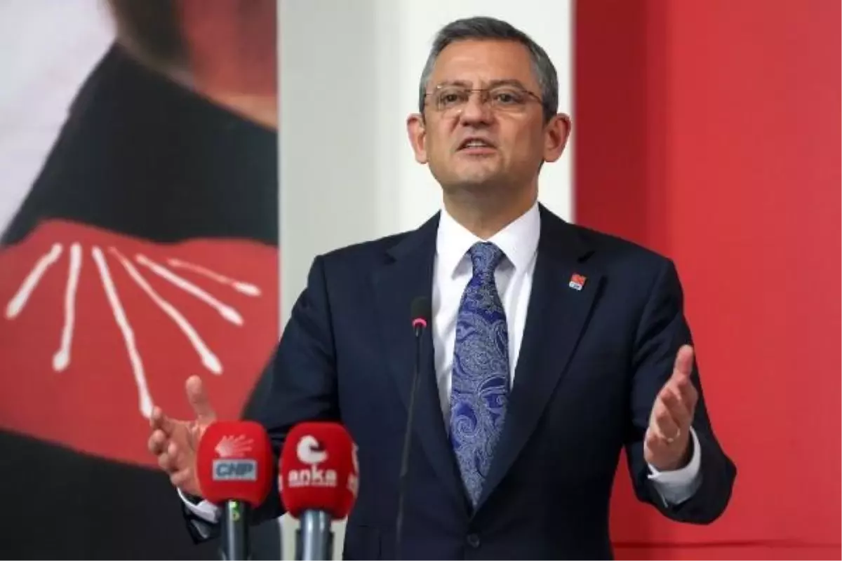 CHP Genel Başkanı Özgür Özel, olağanüstü toplantı ve miting çağrısı yaptı