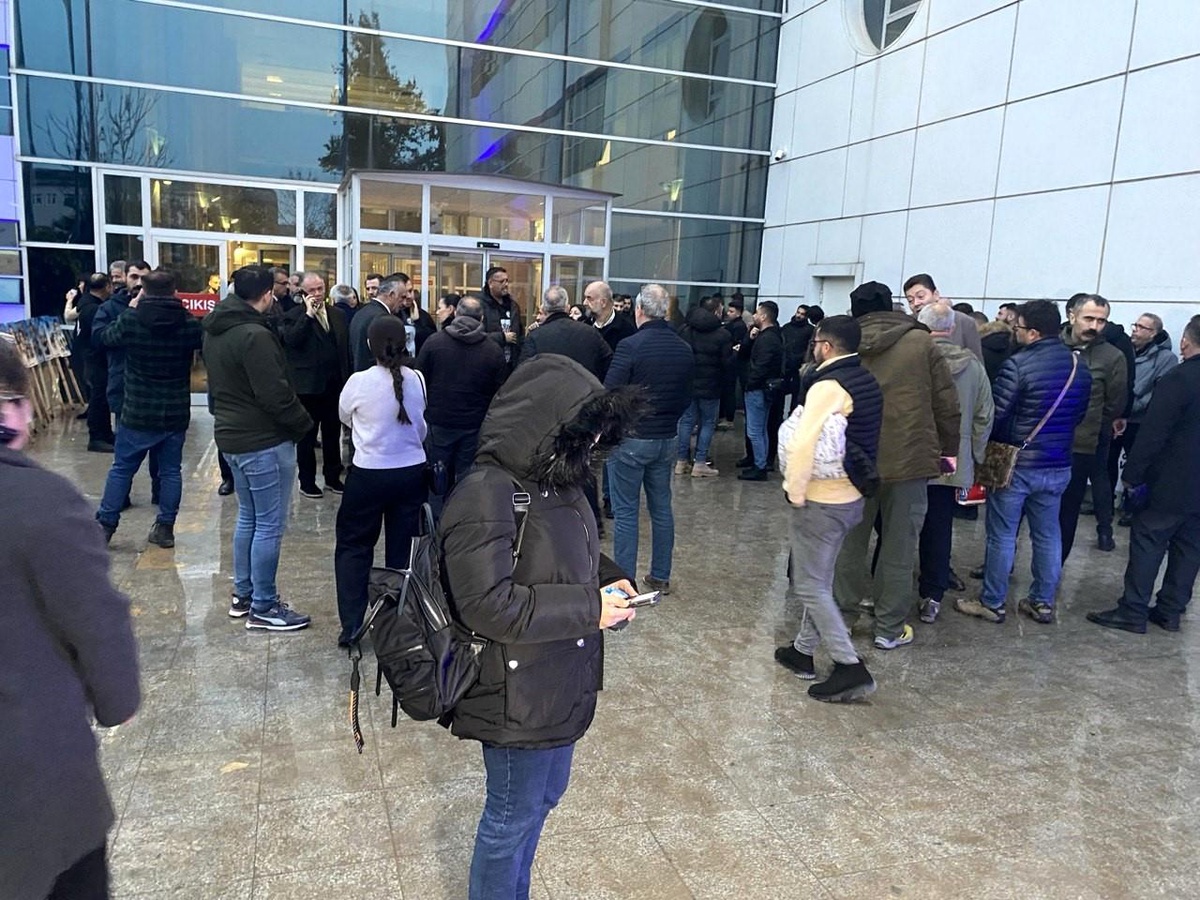 Adıyaman\'daki İsias Oteli Davasında Sanık Avukatları Duruşma Salonunu Terk Etti