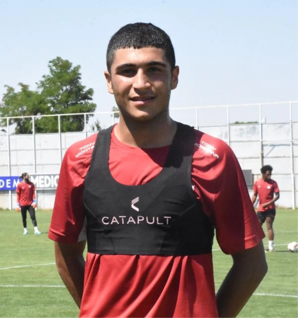 Sivasspor\'un genç yeteneği Yunus Emre Konak\'a Brentford\'dan teklif