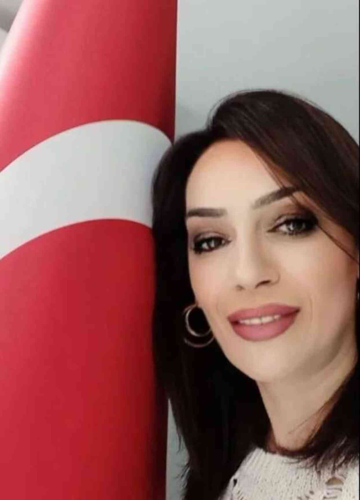 Sokak ortasında eski eşi tarafından vurulan kadın hayatını kaybetti