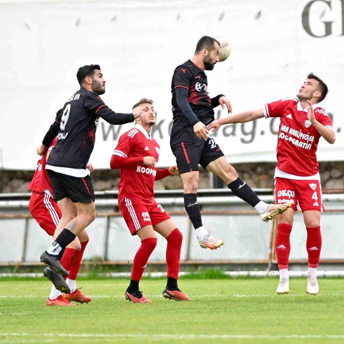 Somaspor ile Turgutluspor Hazırlık Maçı 1-1 Berabere Sonuçlandı