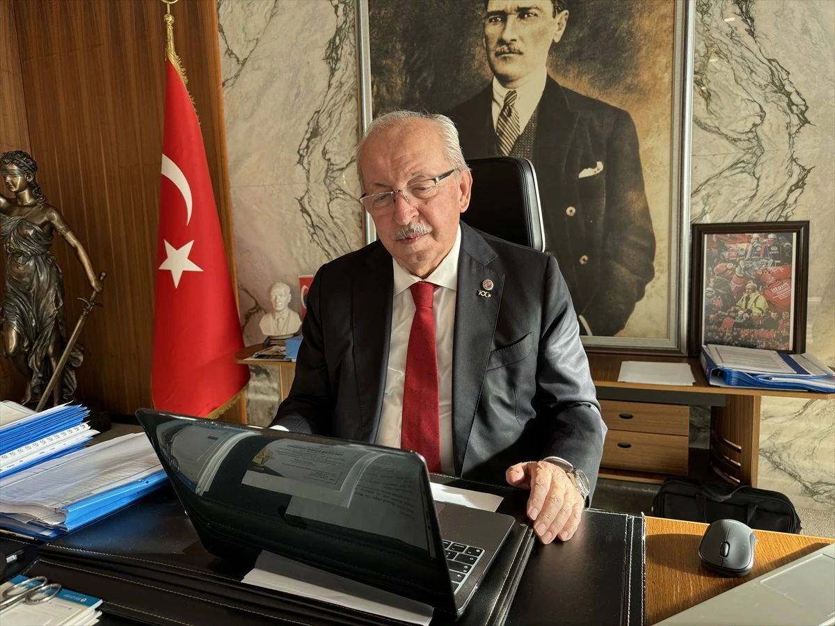 Tekirdağ Büyükşehir Belediye Başkanı Kadir Albayrak, \'Yılın Kareleri 2023\' oylamasına katıldı