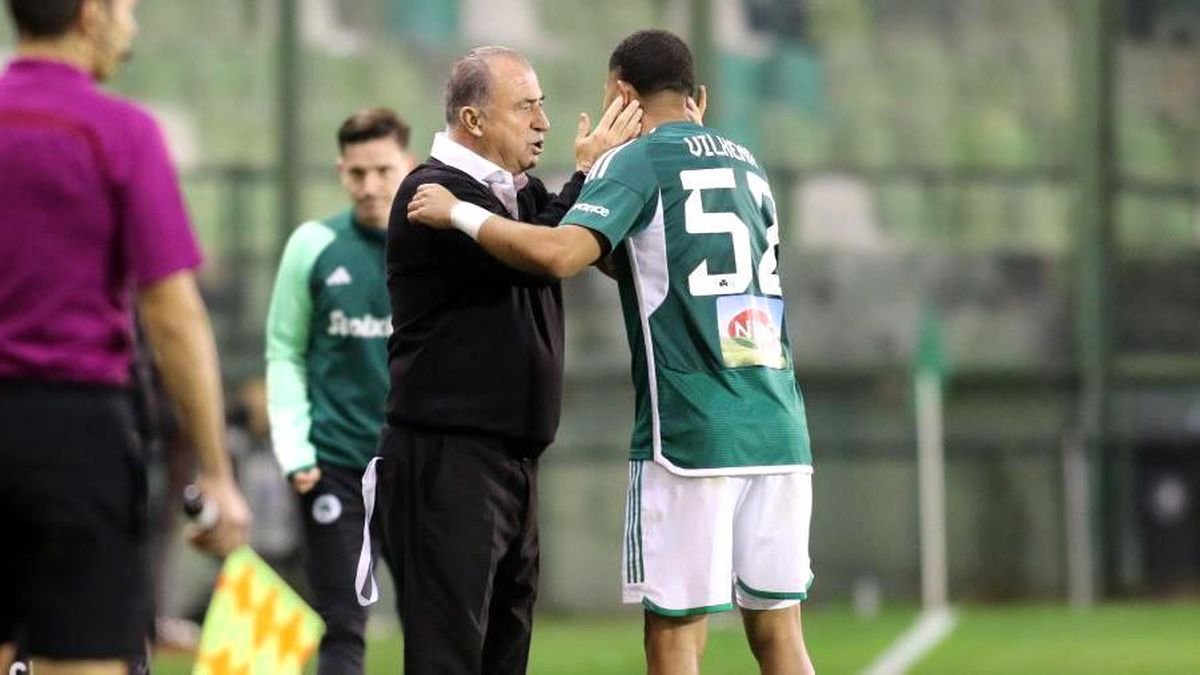 Fatih Terim\'in Panathinaikos ile ilk maçında galibiyet