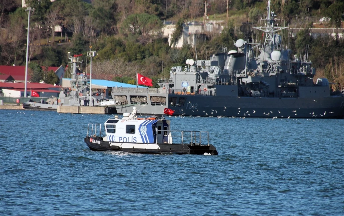 Zonguldak açıklarında batan kuru yük gemisinin kayıp mürettebatı için arama çalışmaları devam ediyor