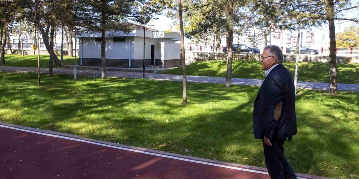 Kayseri Büyükşehir Belediyesi, yeşil alanları 4,5 yılda 1,8 milyon metrekare artırdı