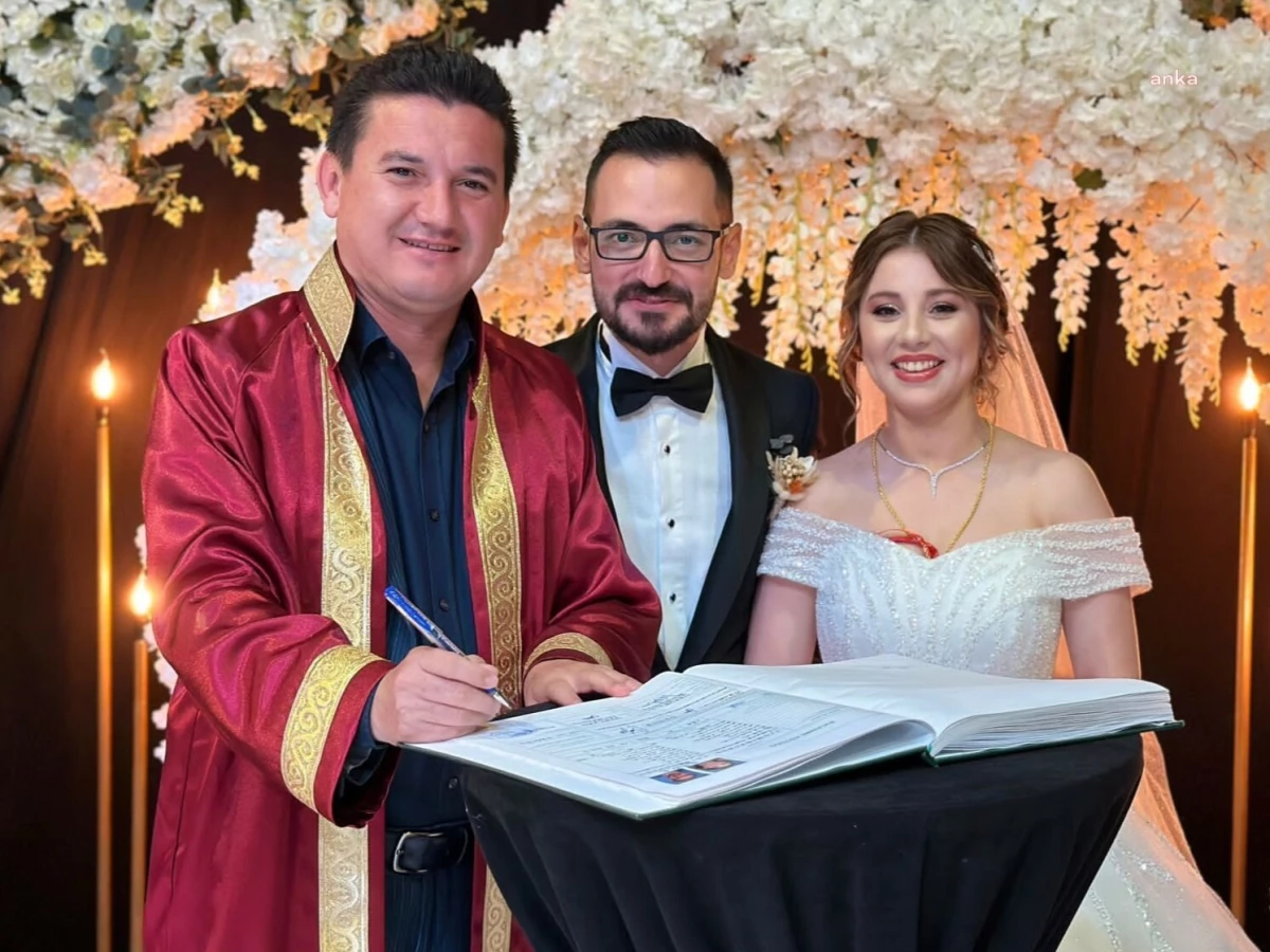 Kumluca Belediyesi, 493 çiftin dünya evine ilk adım attığı nikah törenlerini gerçekleştirdi