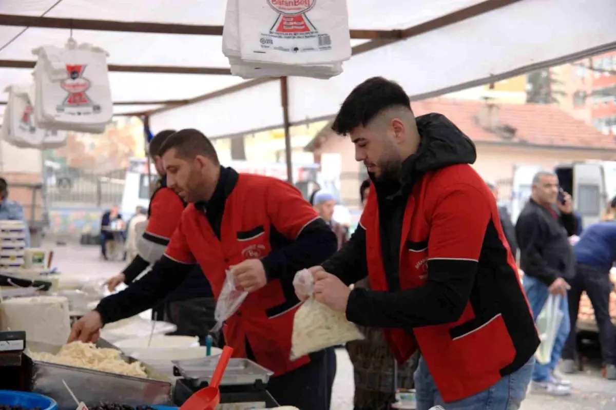 Konya\'da Milli Kick Boksçu Ebubekir Yıldız Dünya Şampiyonluğu İçin Hedef Belirledi