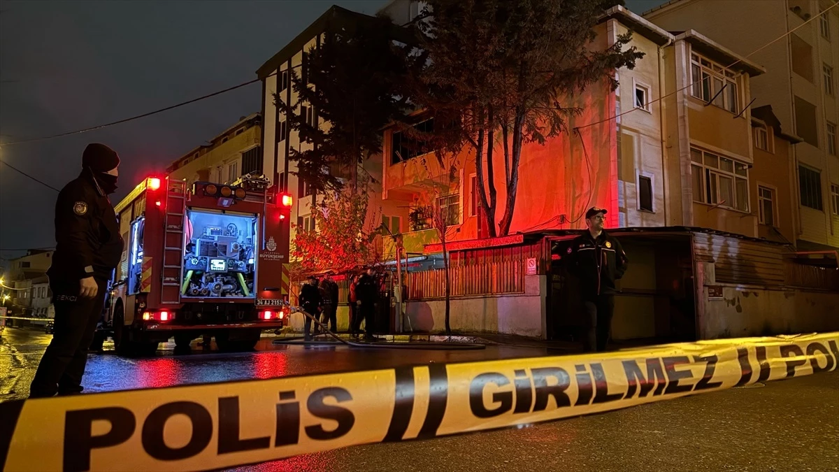 Pendik\'te Doğal Gaz Borusunun Patlaması Sonucu Çıkan Yangın Söndürüldü