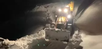 Şırnak'ta Kar Yağışı Nedeniyle 7 Köy ve 7 Mezra Yolu Ulaşıma Kapandı