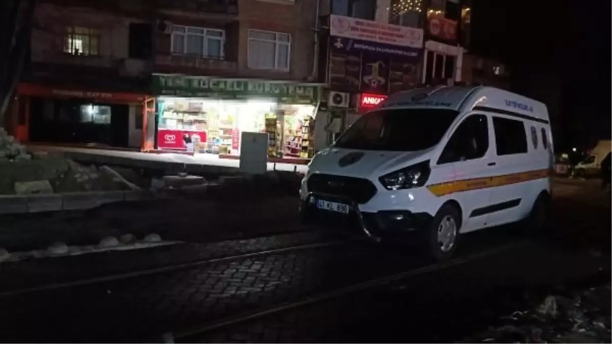 İzmit\'te Tartıştığı Kişiyi Vuran Şüpheli Tutuklandı