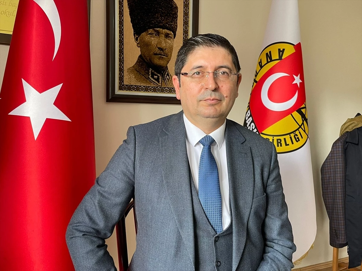 Anadolu Basın Birliği Genel Başkanı Halil Zor\'un yerine Bora Zor seçildi