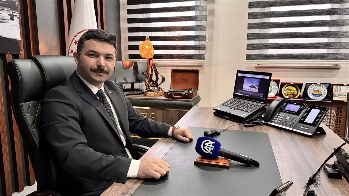 Artvin Cumhuriyet Başsavcısı Yunus Emre Büyükyurt, AA\'nın \'Yılın Kareleri\' oylamasına katıldı