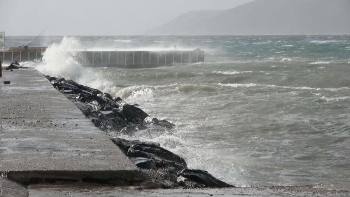 Çanakkale\'de Fırtına ve Sağanak Uyarısı