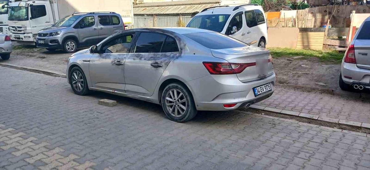 Esenyurt\'ta Genç Silahlı Saldırıya Uğradı