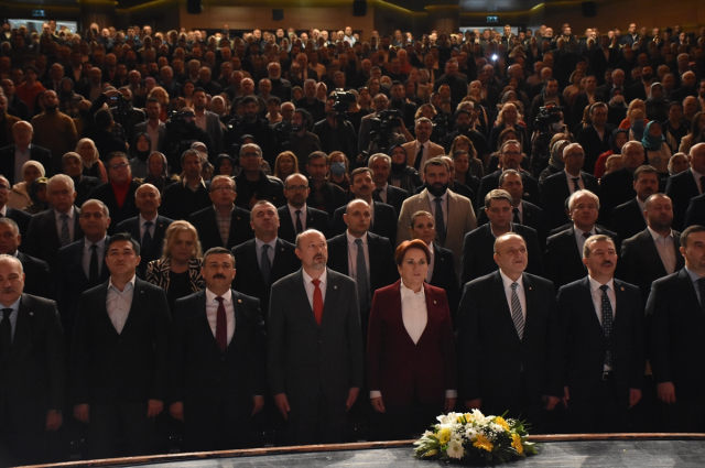 İYİ Parti, Bursa'da belediye başkan adaylarını açıkladı