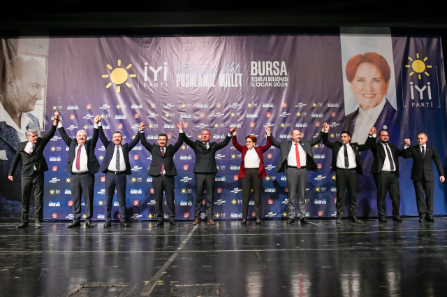 İYİ Parti, Bursa'da büyükşehir ve ilçe belediye başkan adaylarını açıkladı