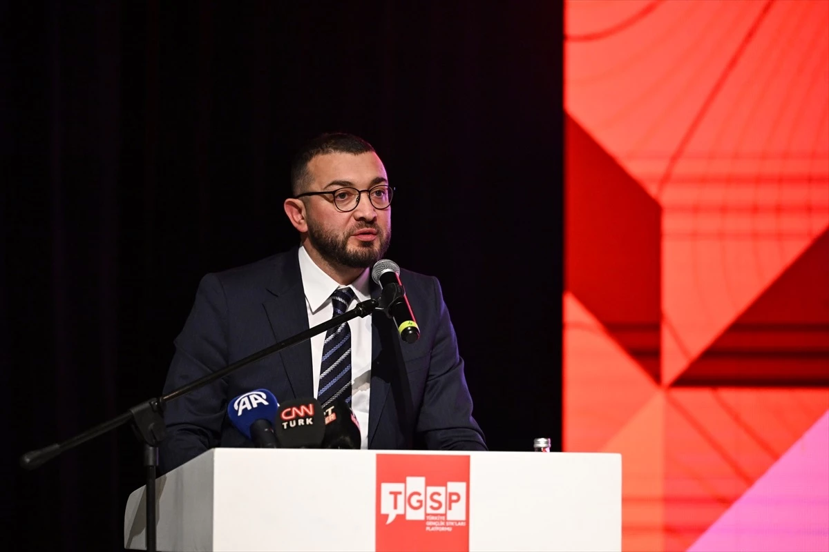 İlim Yayma Vakfı Mütevelli Heyeti Başkanı Bilal Erdoğan: Yerel seçimlerde gençlerin daha çok görev almasını istiyoruz