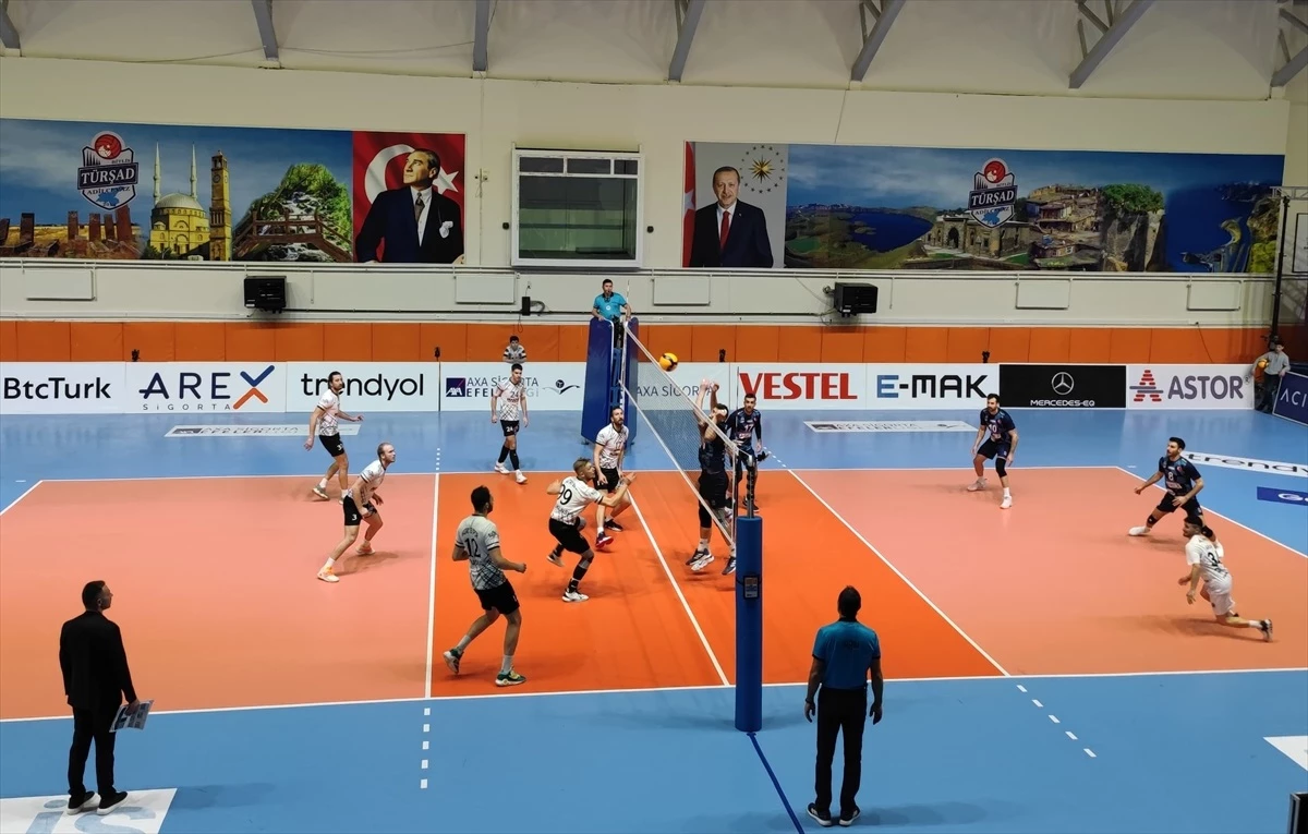 TÜRŞAD, Hatay Büyükşehir Belediyespor\'u 3-1 mağlup etti