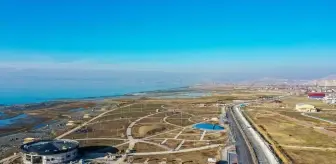 Van Gölü'ne Sahil Yolu Yapıldı