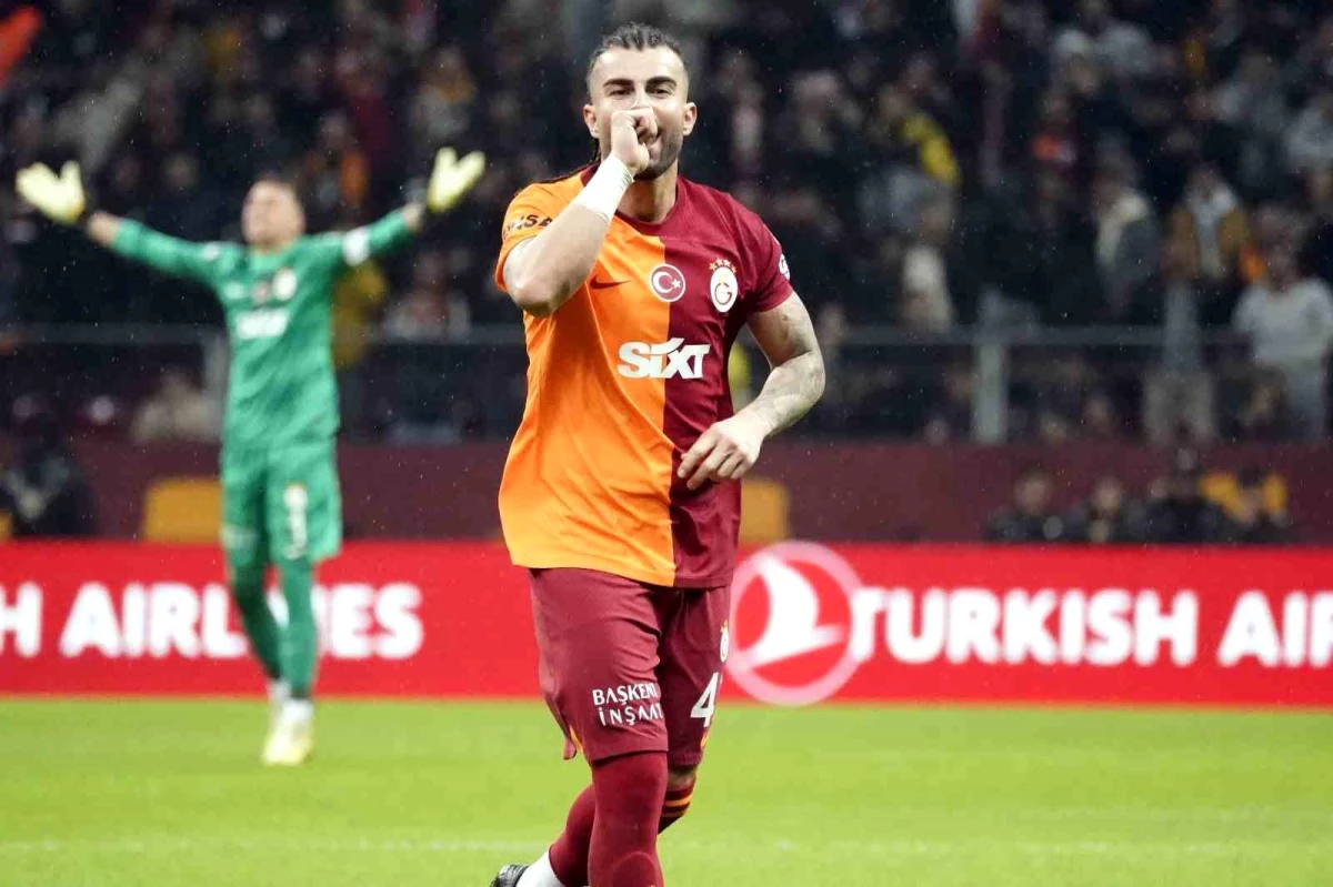Abdülkerim Bardakcı, Konyaspor maçında 2 gol atarak sezon gol sayısını 4\'e çıkardı