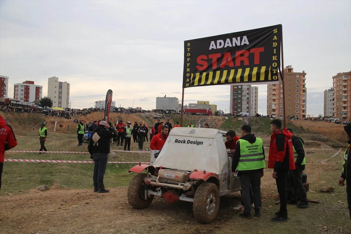 Adana\'da düzenlenen Off-Road Şenliği\'nde 150 sürücü yarıştı