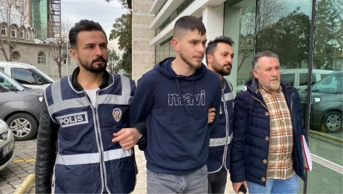 Samsun\'da arkadaşlarının evini kırıp darbeden şüpheliler tutuklandı