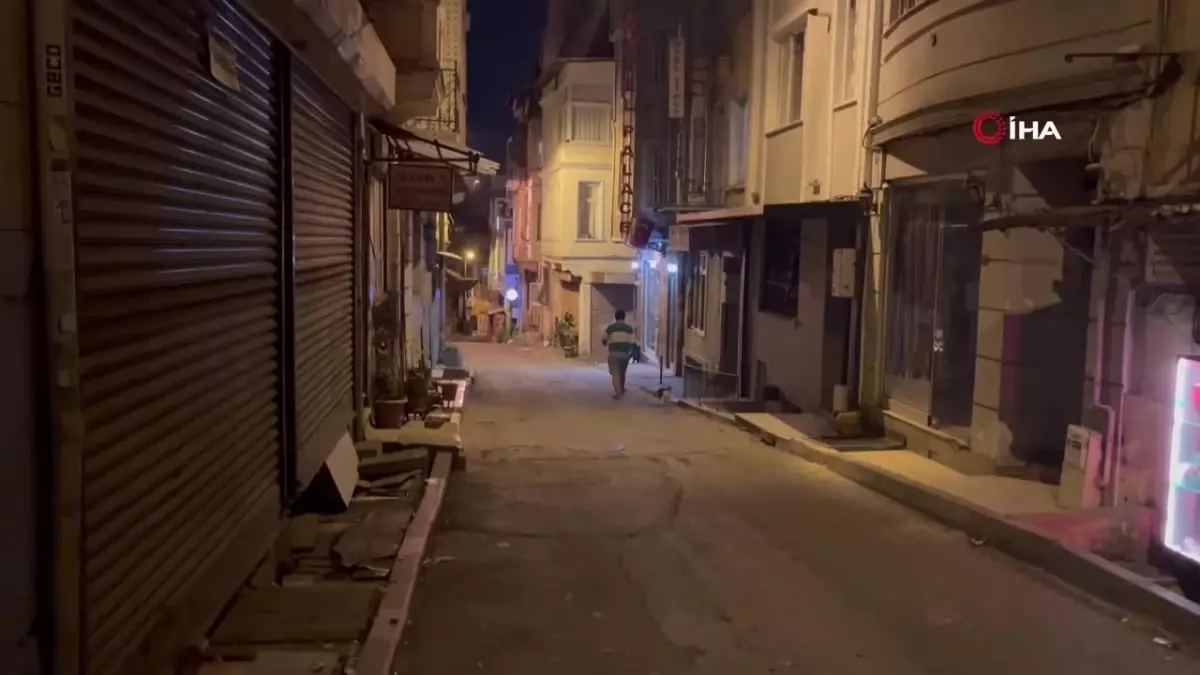 Beyoğlu\'nda otelde silahlı saldırı: Seken kurşun yoldan geçen adamı yaraladı