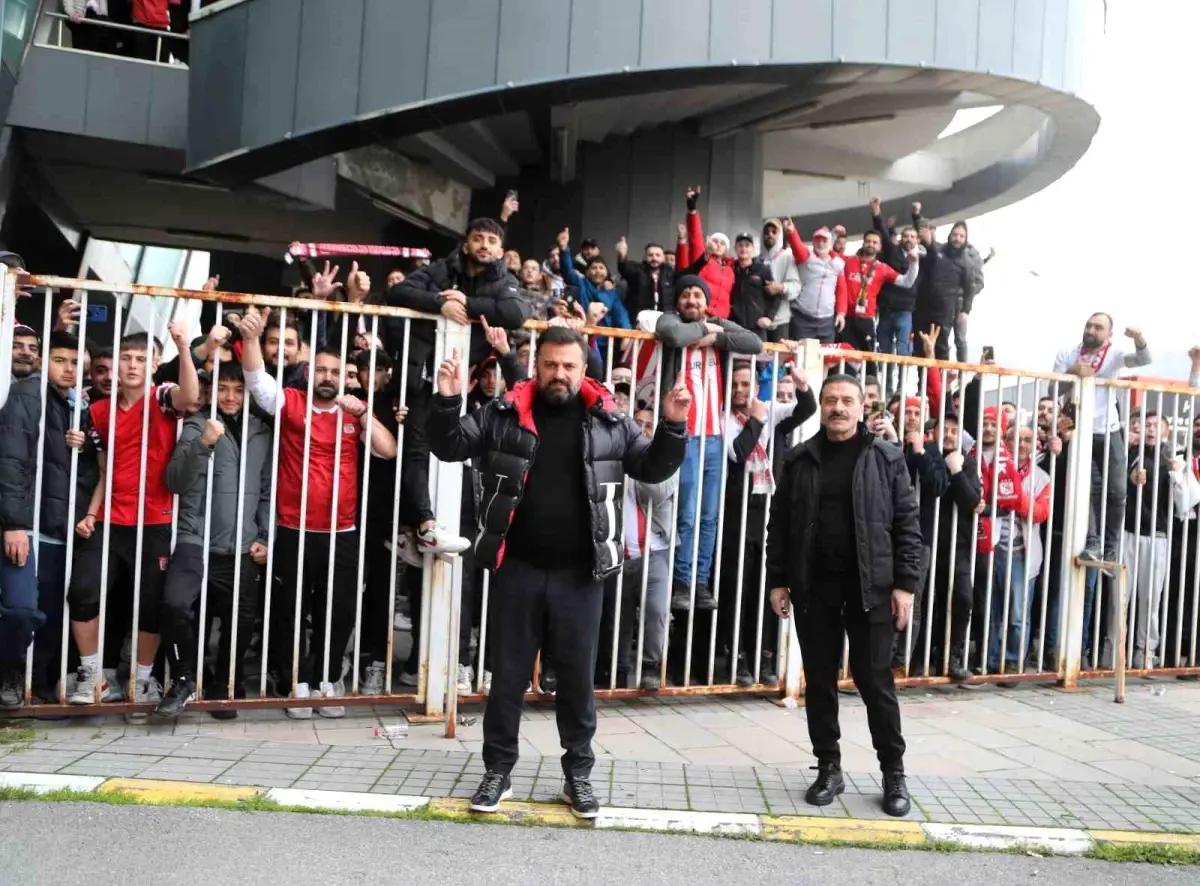 Bülent Uygun, Kayserispor maçının ardından asker selamı verdi