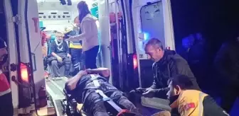 Çanakkale'de midibüs ile otomobil çarpıştı: 1 ölü, 4 yaralı