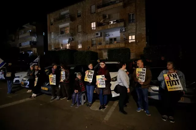 İsrail medyasına göre istihbarat orduyu 'Aksa Tufanı' öncesi 4 defa uyarmış