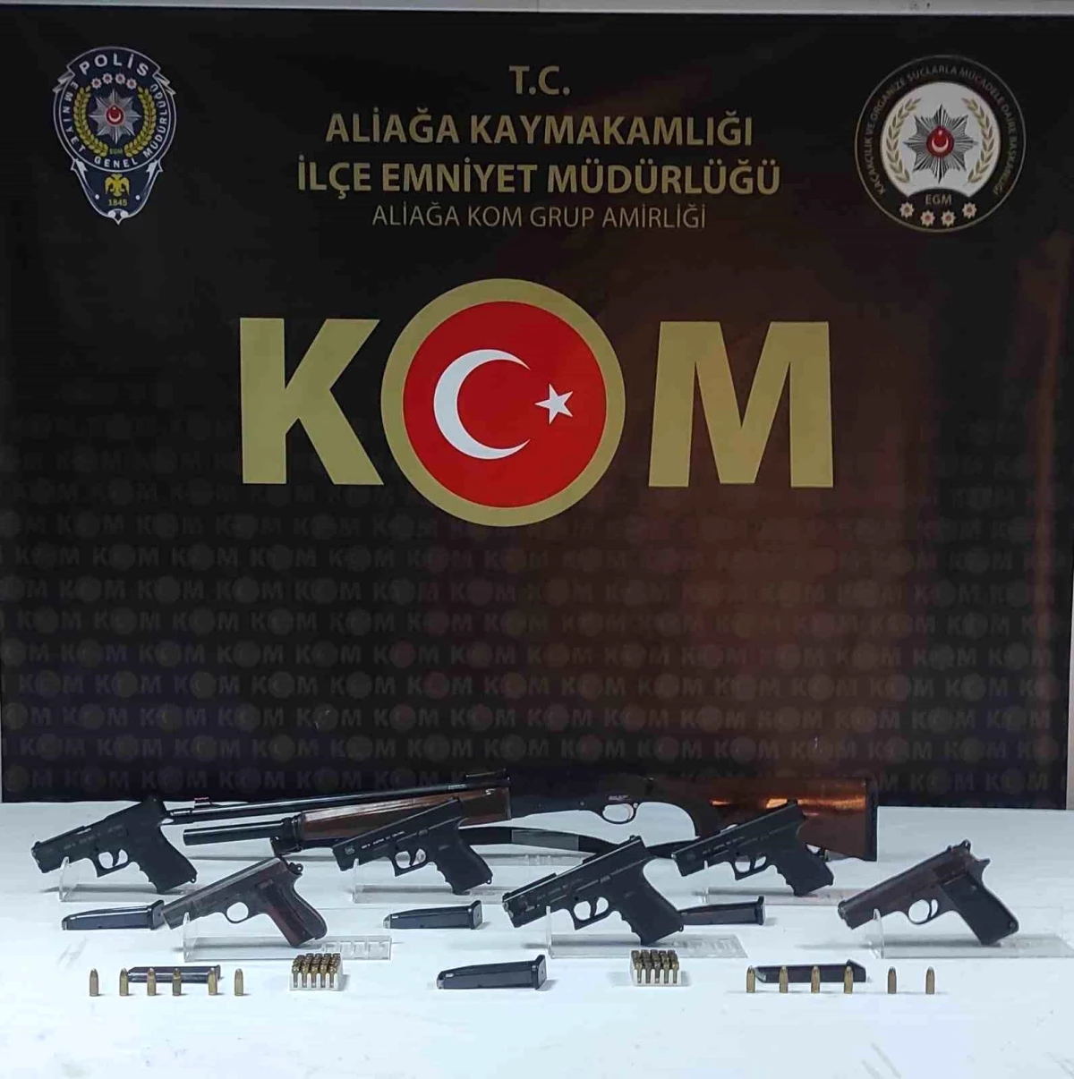 İzmir\'de yasa dışı silah ticareti yapan şahıs tutuklandı
