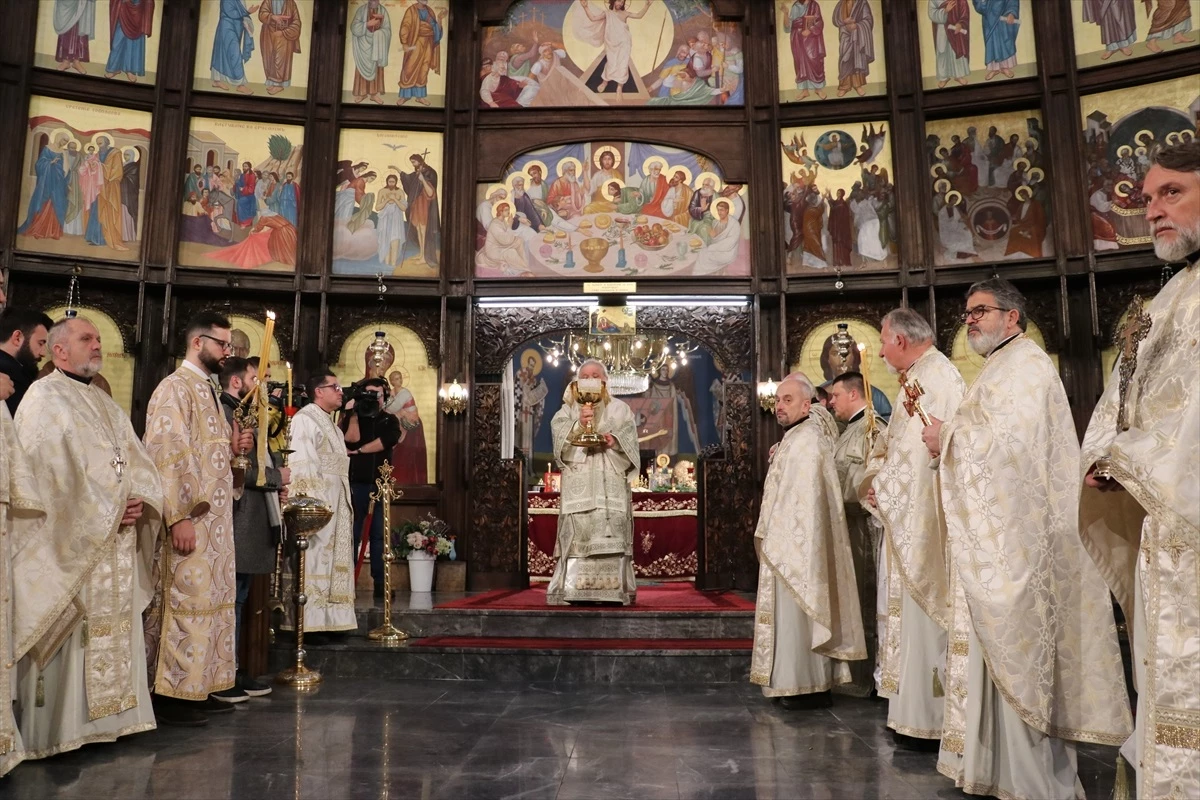 Kuzey Makedonya\'da Ortodokslar Noel Bayramı\'nı kutladı