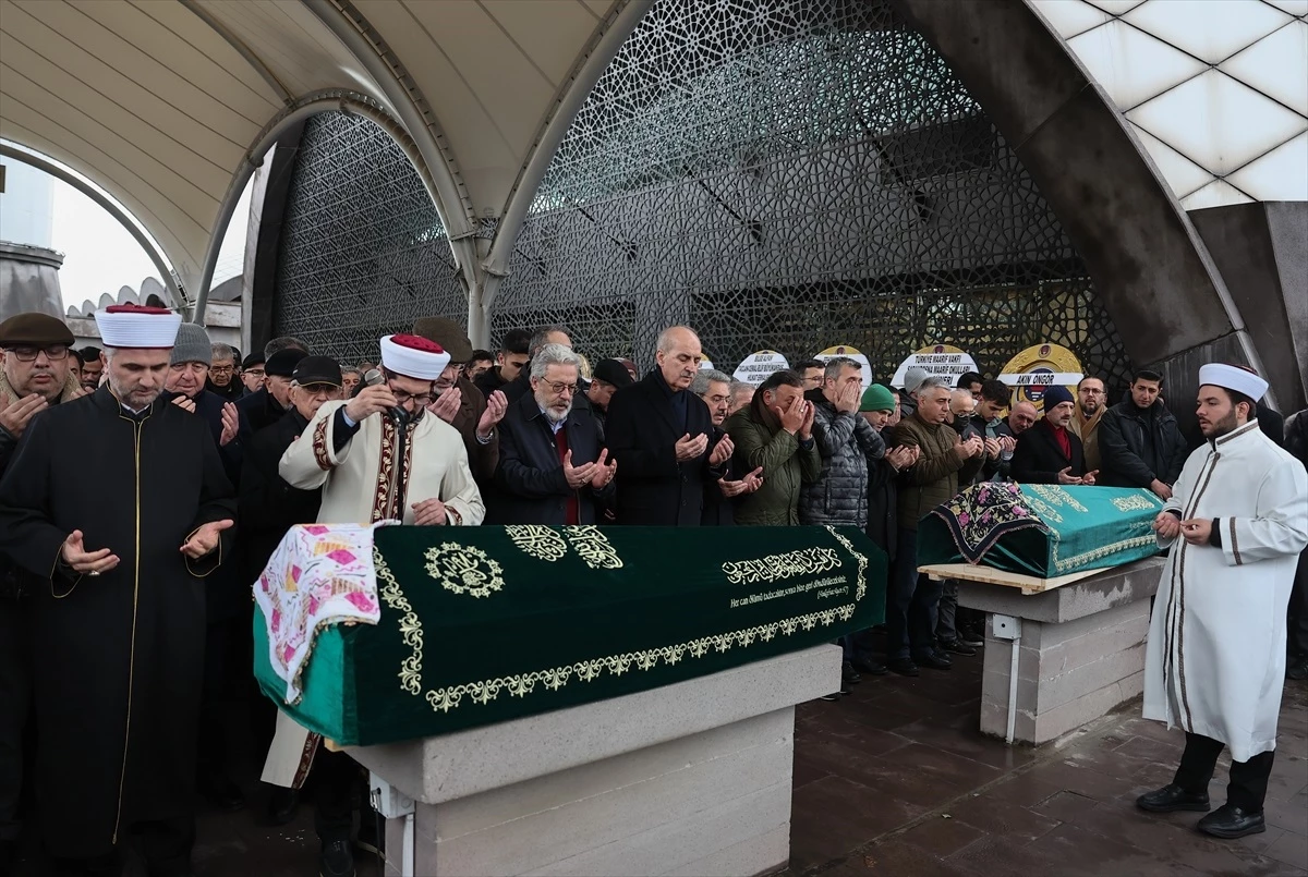 TBMM Başkanı Numan Kurtulmuş, Saraybosna Büyükelçisi Girgin\'in eşinin cenaze törenine katıldı