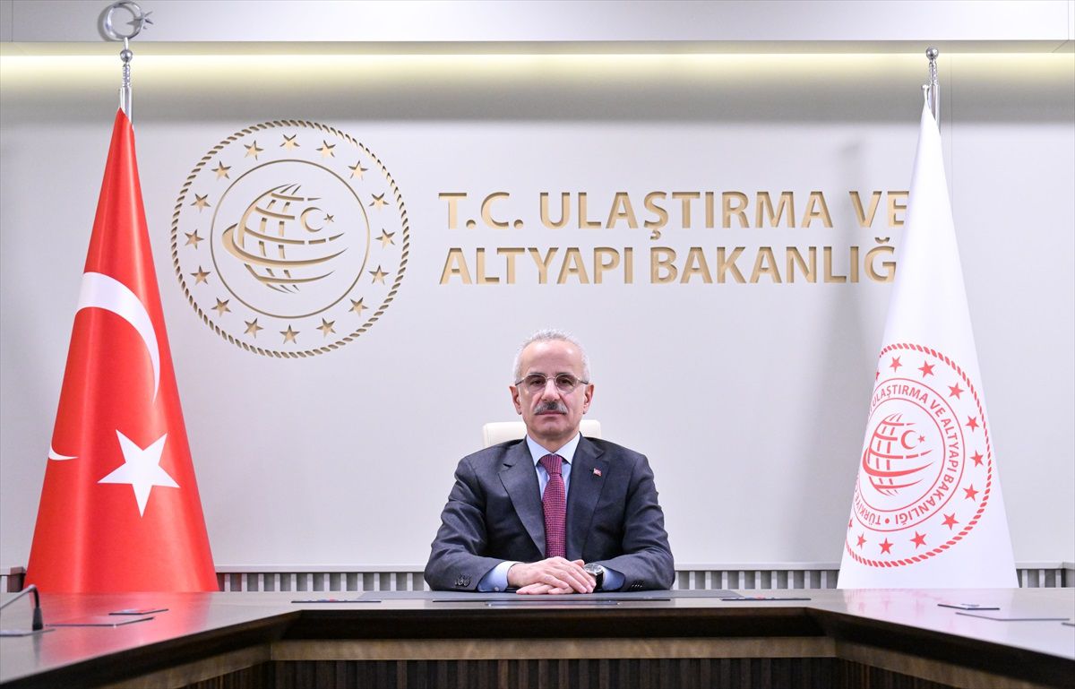 Ulaştırma Bakanı: Kalkınma Yolu Koridoru\'nu Irak\'la hayata geçireceğiz