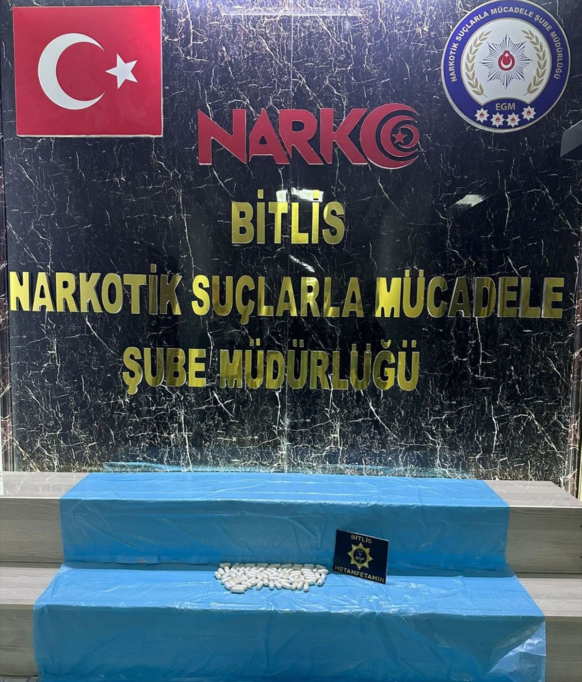 Bitlis\'te otobüste yakalanan şüpheliden 550 gram sentetik uyuşturucu çıktı