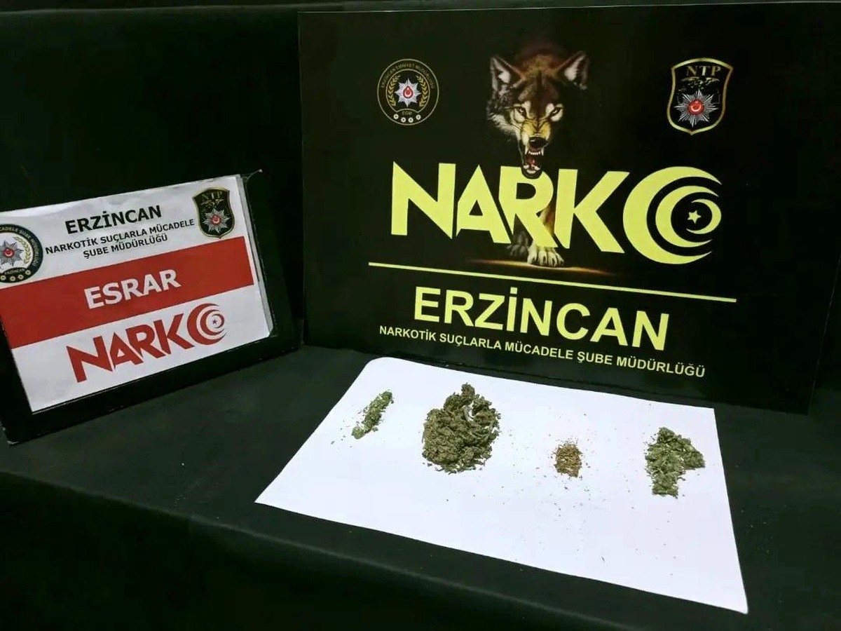 Erzincan\'da Uyuşturucu Operasyonunda 14,19 Gram Esrar Ele Geçirildi