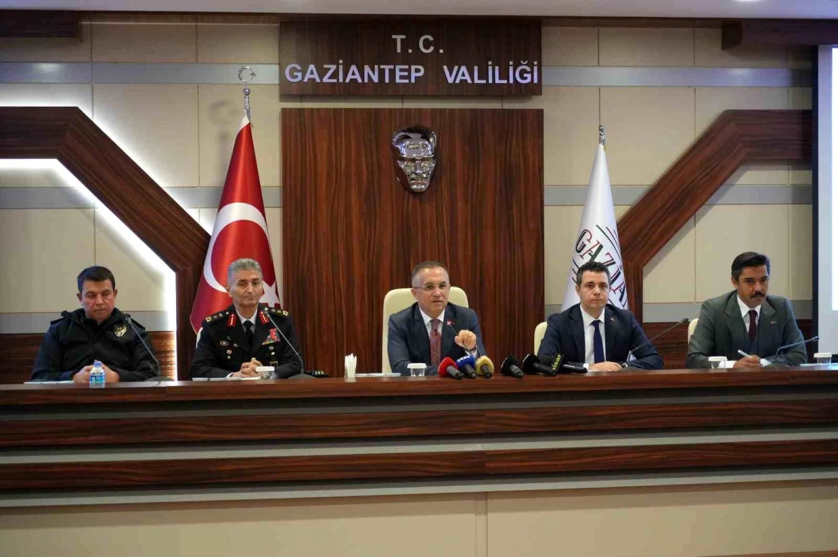 Gaziantep Valisi Kemal Çeber: Yıkımların yüzde 75\'i tamamlandı