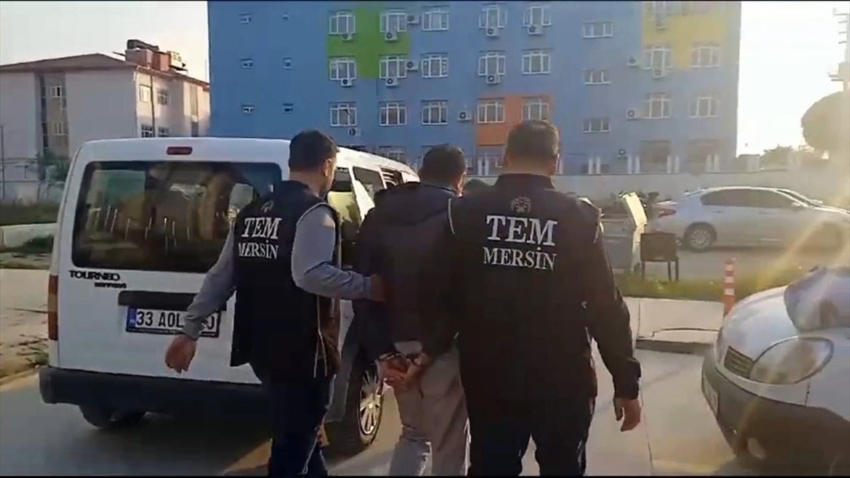 Mersin\'de FETÖ üyesi eski astsubay cezaevine gönderildi