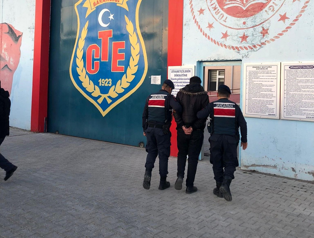 Malatya\'da şehit yakınlarını dolandırdığı iddiasıyla gözaltına alınan zanlı tutuklandı