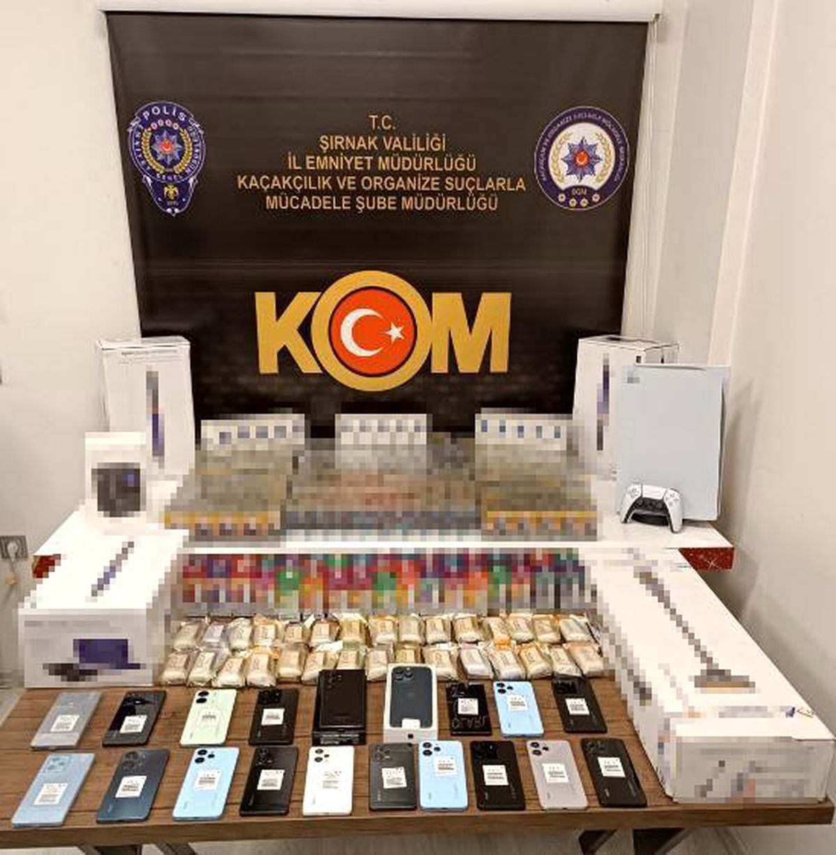 Şırnak\'ta yapılan operasyonlarda çok sayıda kaçak malzeme ele geçirildi