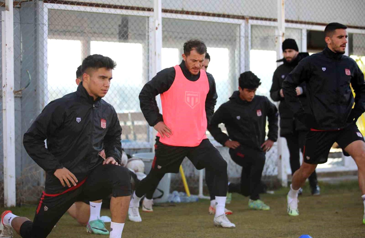 Sivasspor, Galatasaray maçı için hazırlıklara başladı