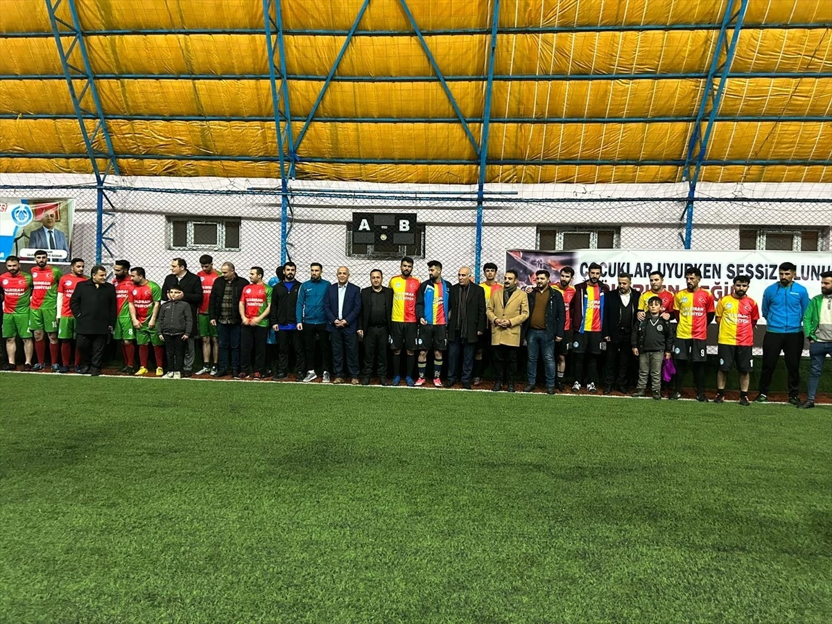 Van Çaldıran\'da düzenlenen futbol turnuvası sona erdi