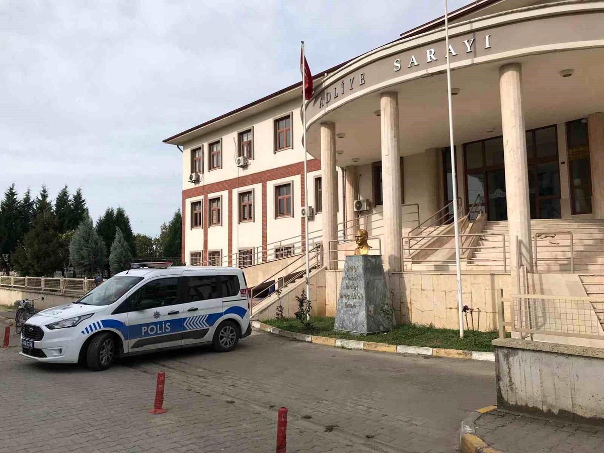 Akyazı\'da 16 Yıl Hapis Cezası Bulunan Şahıs Tutuklandı