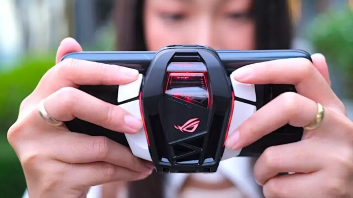 ASUS ROG Phone 8 Serisi Tanıtıldı: Özellikler ve Fiyat