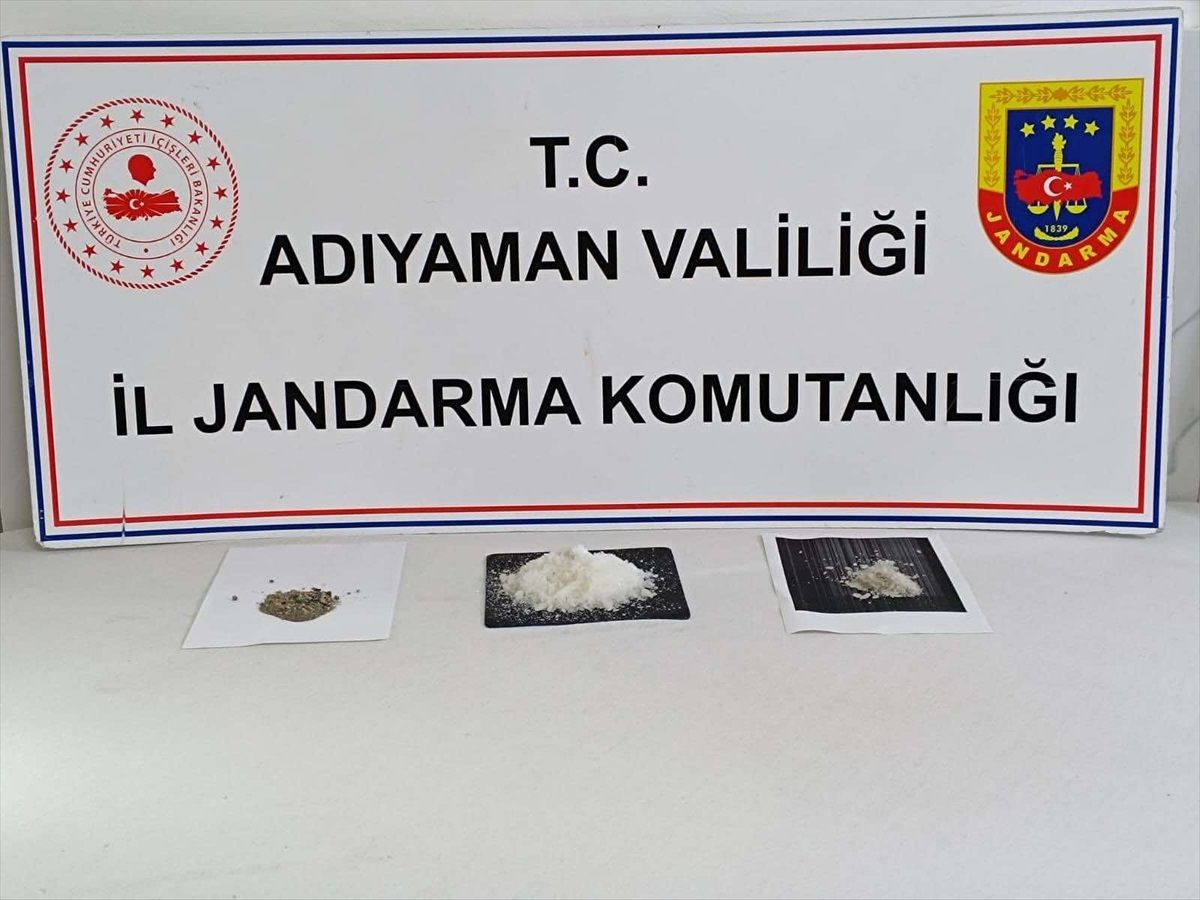 Adıyaman\'da uyuşturucu operasyonu: 2 şüpheli yakalandı