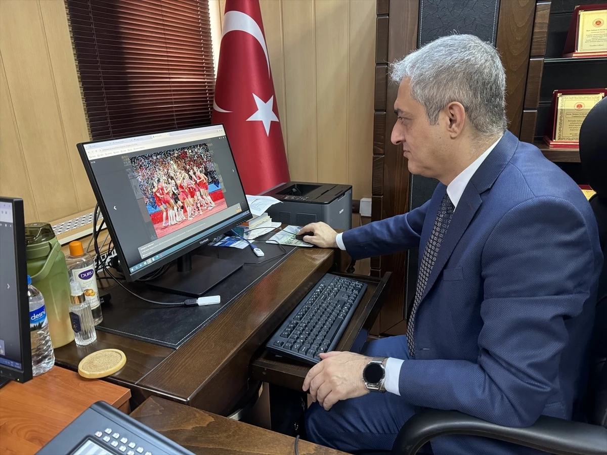 Ardahan Cumhuriyet Başsavcısı Mehmet Karabulut, \'Yılın Kareleri\' oylamasına katıldı