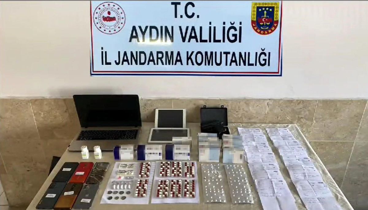 Nazilli\'de Yeşil Reçeteye Tabi İlaçları Usulsüz Şekilde Satanlar Tutuklandı
