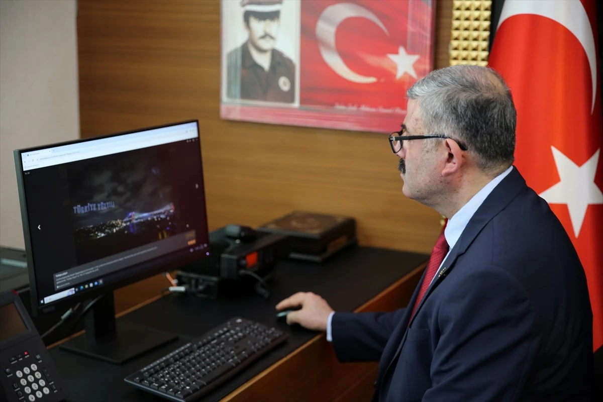 Bitlis Emniyet Müdürü Ortaç Şekeroğlu, \'Yılın Kareleri\' oylamasına katıldı